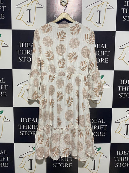 LIZ JORDAN |M| BUST 16|C4|BOHEMIAN BREEZE LEAF PRINT MIDI DRESS