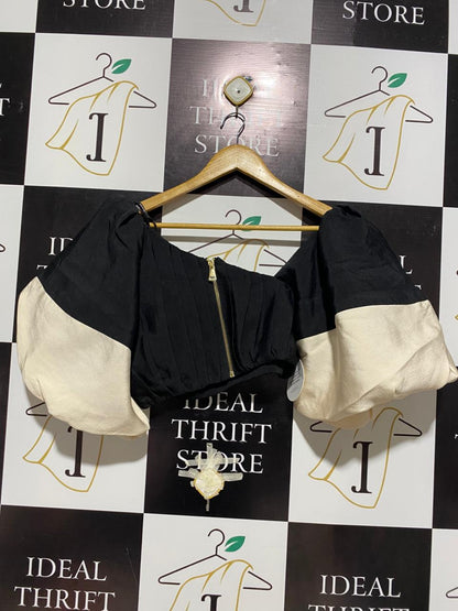 SHEIKE |M| BUST 16| DRAMATIC TWO-TONE PUFF-SLEEVE CROP TOP