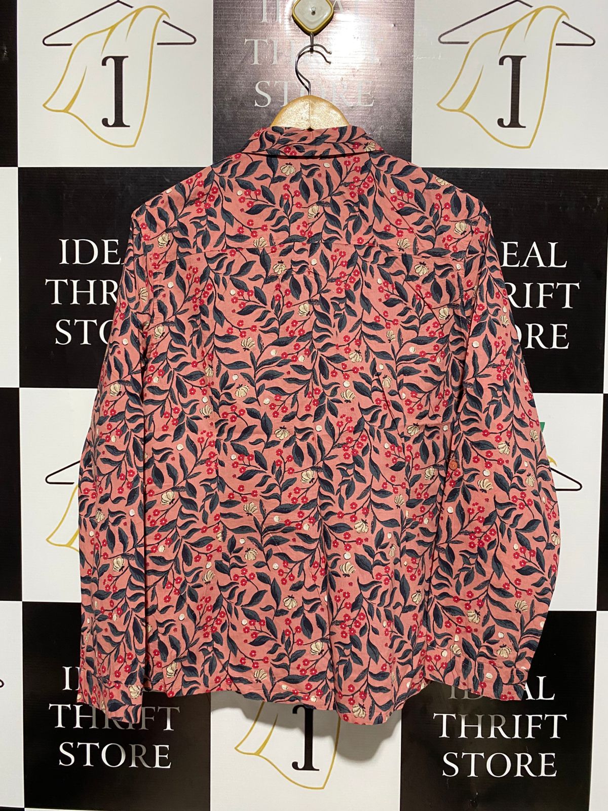 SEASALT |XL| BUST 22| PREMIUM COTTON LONG-SLEEVE BUTTON-DOWN SHIRT – RUST PINK WITH NAVY AND CREAM BOTANICAL PRINT