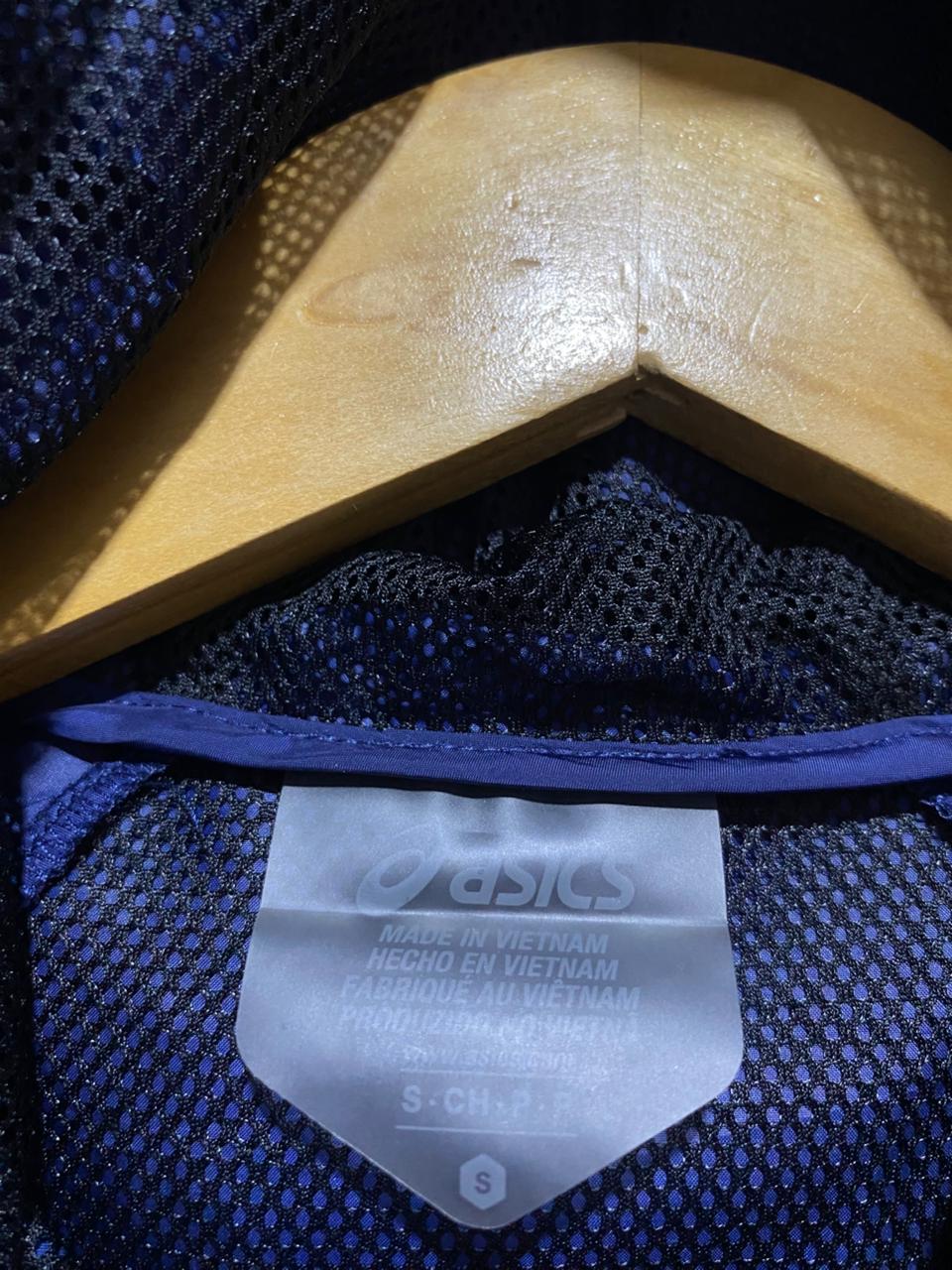 ASICS |M| BUST 19| WATER-RESISTANT HOODED RUNNING JACKET