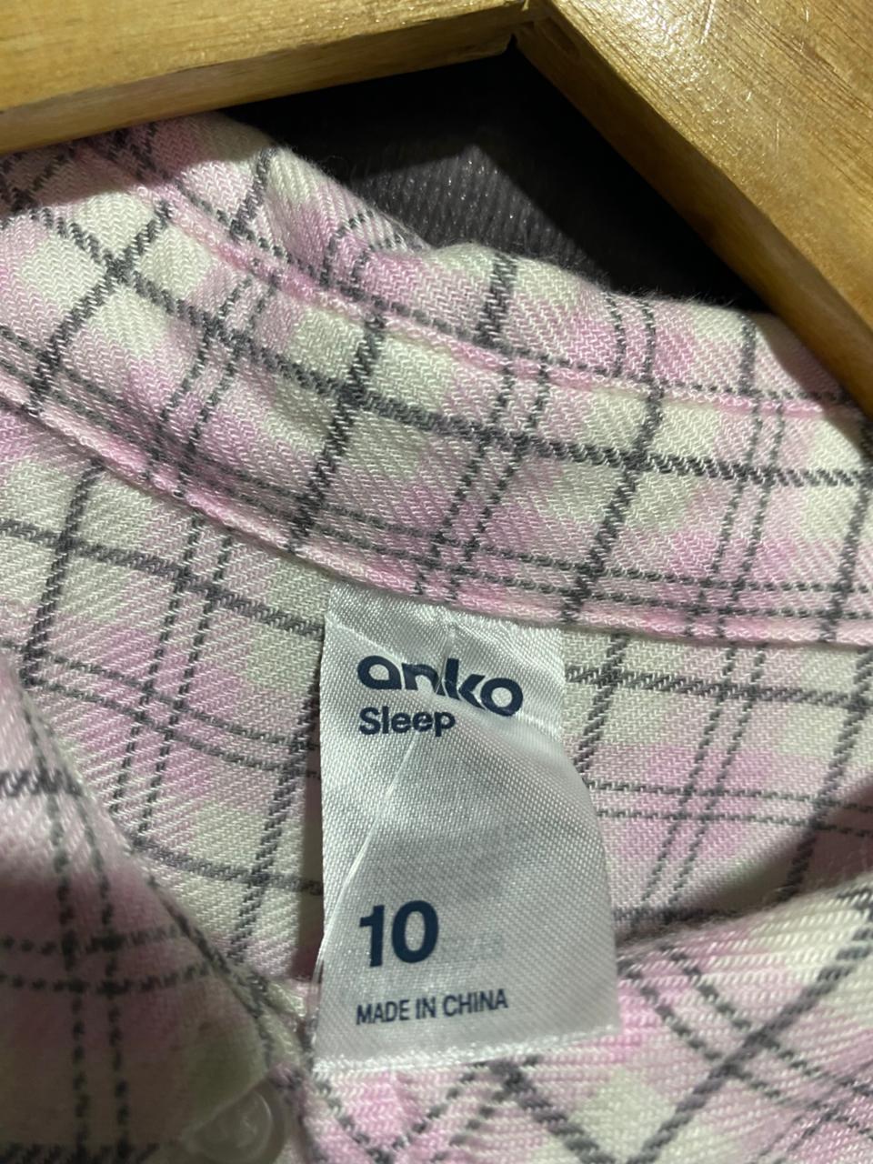 ANKO |XL| BUST 24| WOMEN’S OVERSIZED PLAID FLANNEL SHIRT – PINK, GREY, AND WHITE CHECKERED LONG-SLEEVE TOP