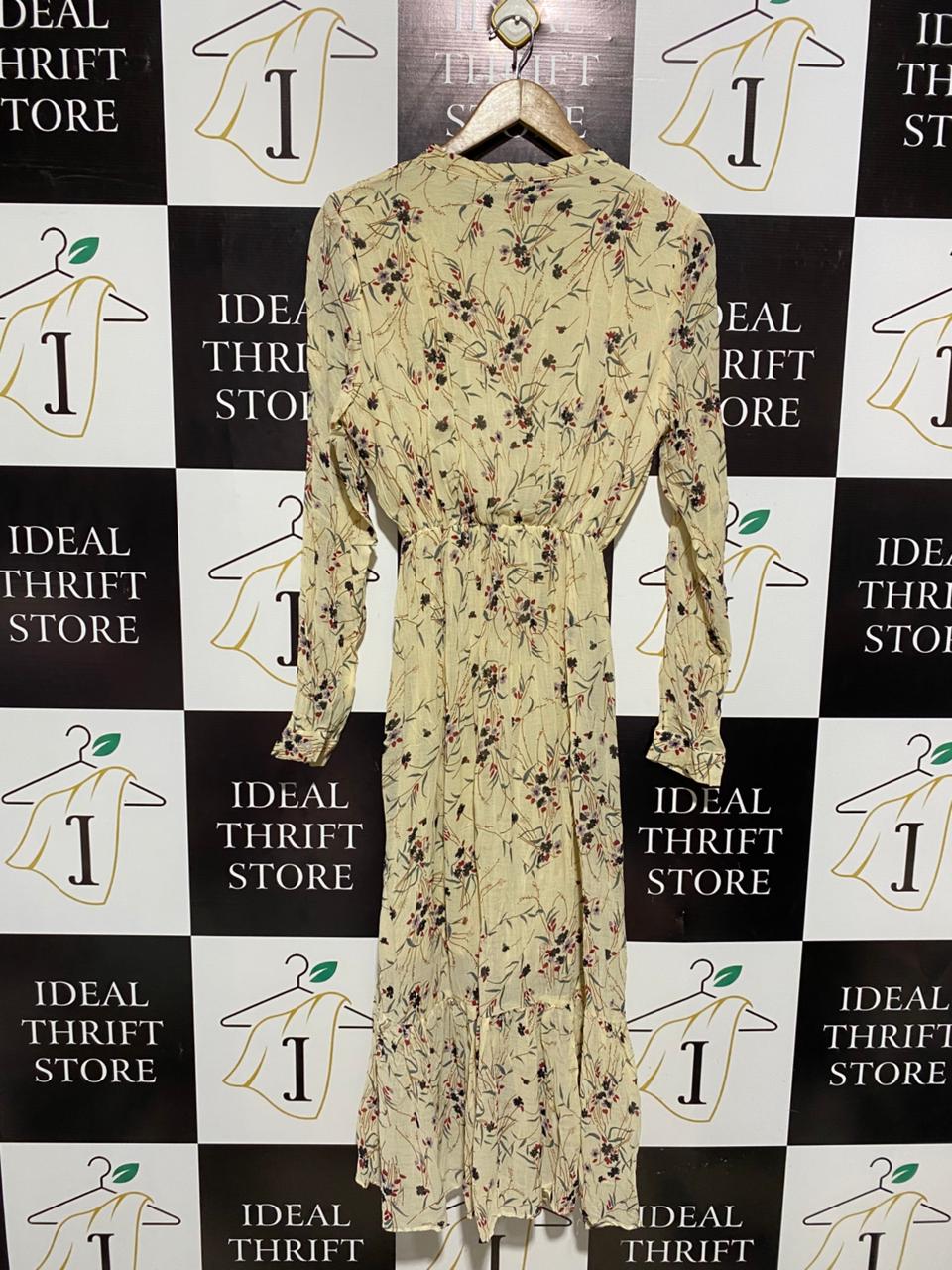 MOLLY YOUNG |M| BUST 16| WOMEN’S CREAM BOTANICAL PRINT MAXI DRESS – ELEGANT V-NECK LONG-SLEEVE GOWN WITH RUFFLE HEM
