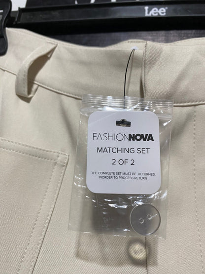 FASHION NOVA |M| WAIST 28| CREAM HIGH-WAISTED WIDE-LEG TROUSERS