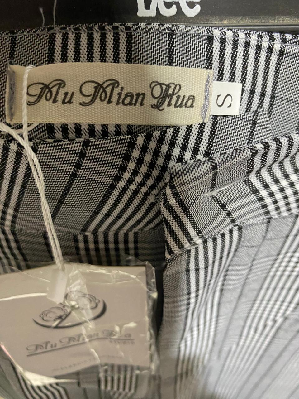 MU MIAN HUA |S| WAIST 24| GREY GLEN CHECK WIDE-LEG TROUSERS