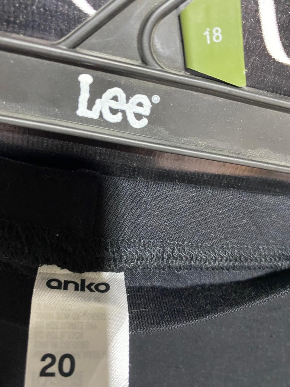 ANKO |XXL| WAIST 38| CLASSIC BLACK HIGH-RISE LEGGINGS