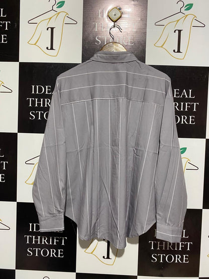 SHEIN |XL| BUST 24| CLASSIC GREY VERTICAL PINSTRIPE BUTTON-DOWN SHIRT