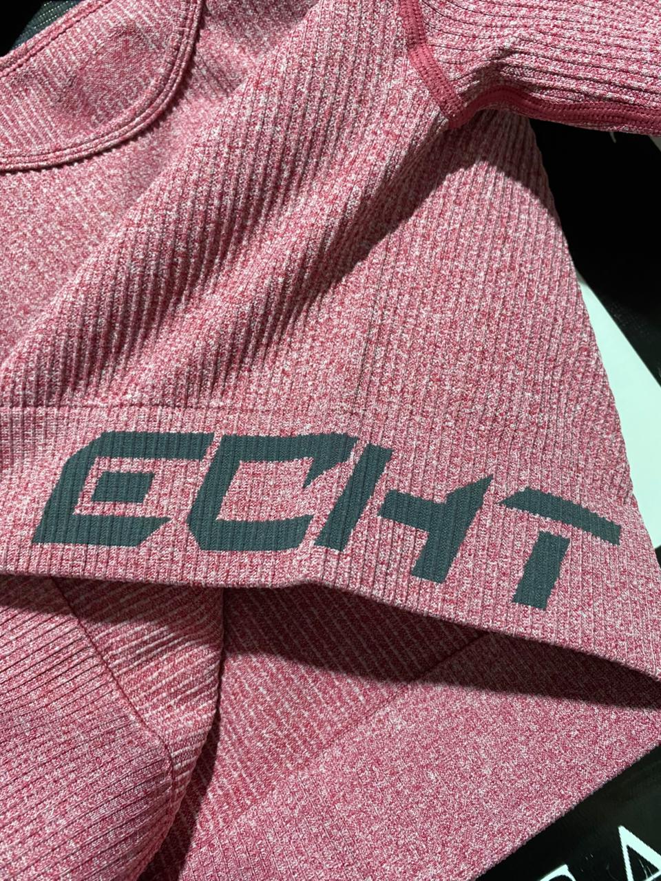 ECHT |S| BUST 14|B 11| PERFORMANCE SEAMLESS ATHLETIC CROP TOP