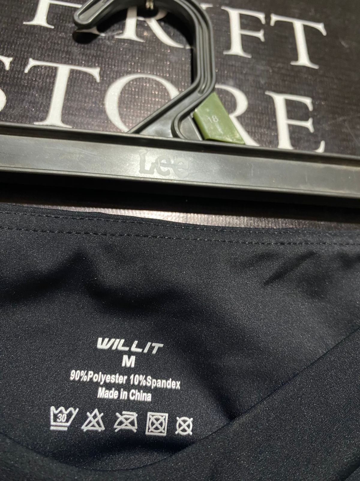 WILLIT |M| WAIST 28| HIGH-RISE FLARE YOGA PANTS WITH SIDE POCKETS