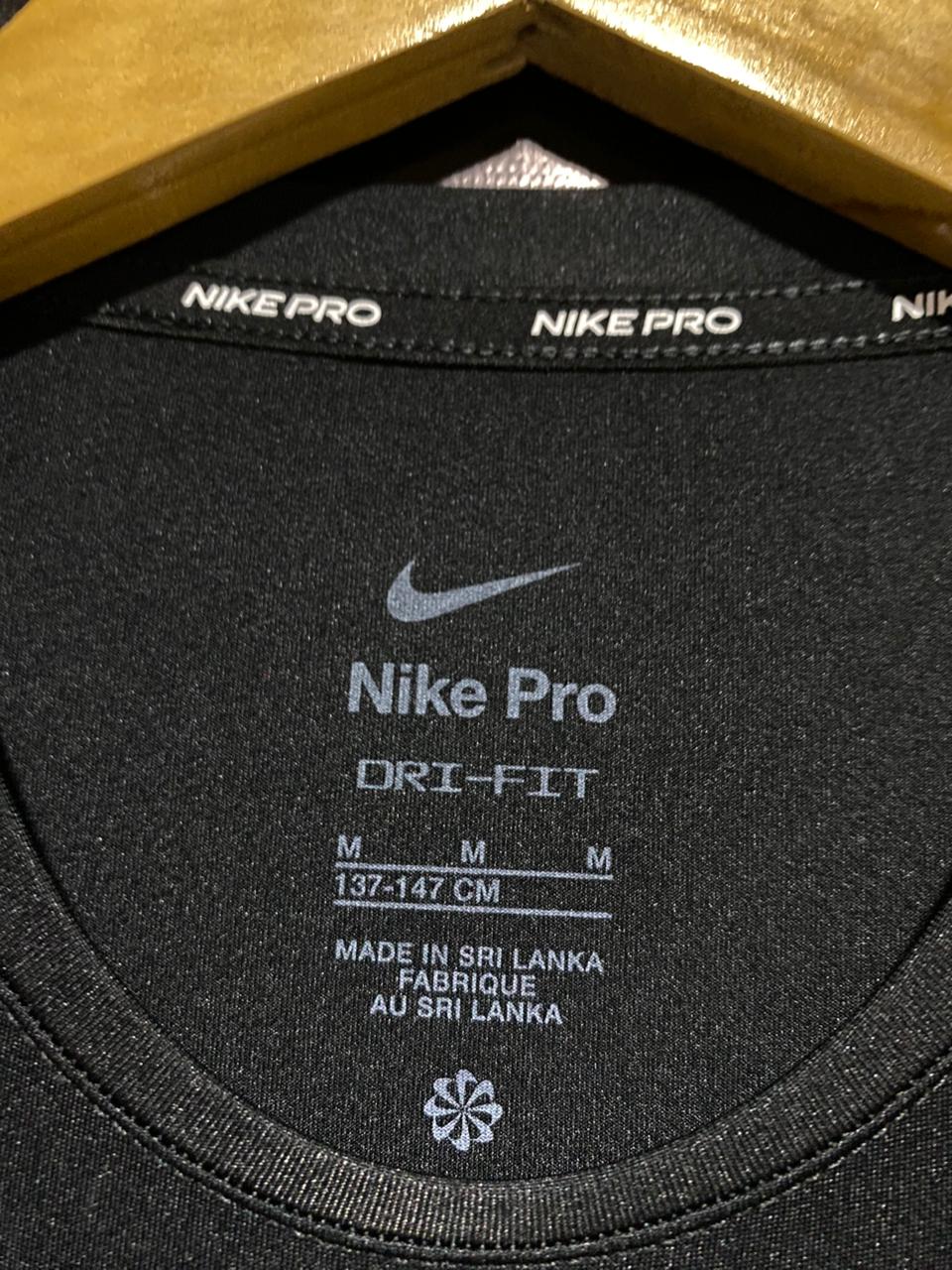 NIKE |M| BUST 15| PRO PERFORMANCE LONG-SLEEVE TOP