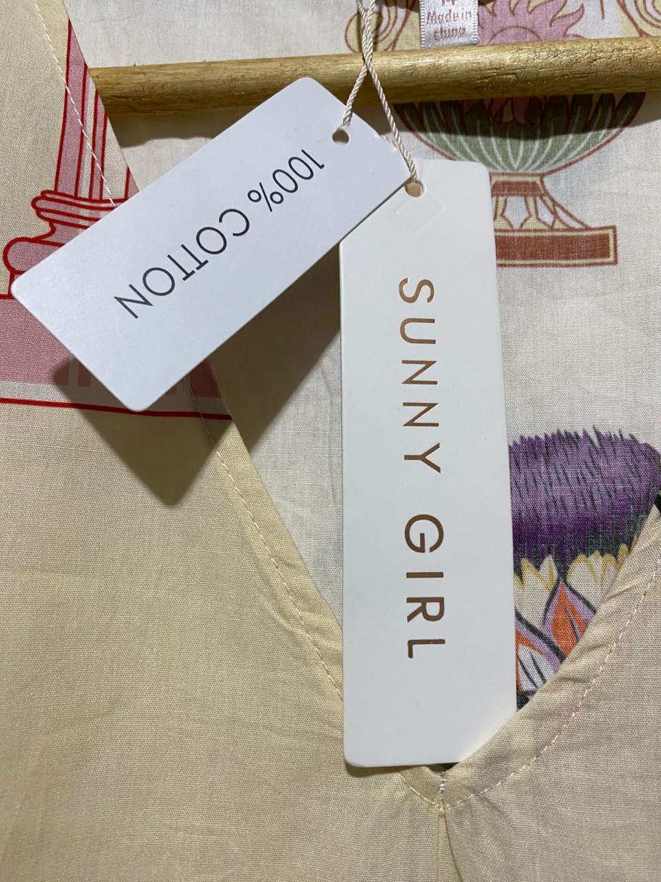 SUNNY GIRL |M| BUST 21| C3| WHIMSICAL CREAM MIDI DRESS - ICONIC NOVELTY PRINT WITH FLUTTER SLEEVES