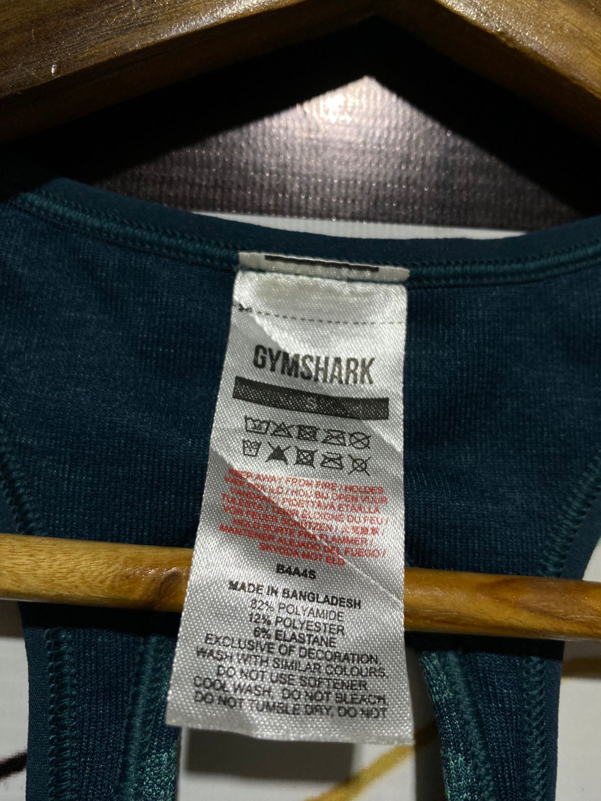 GYMSHARK |S| BUST 12| ADAPT ANIMAL SEAMLESS CROP TANK