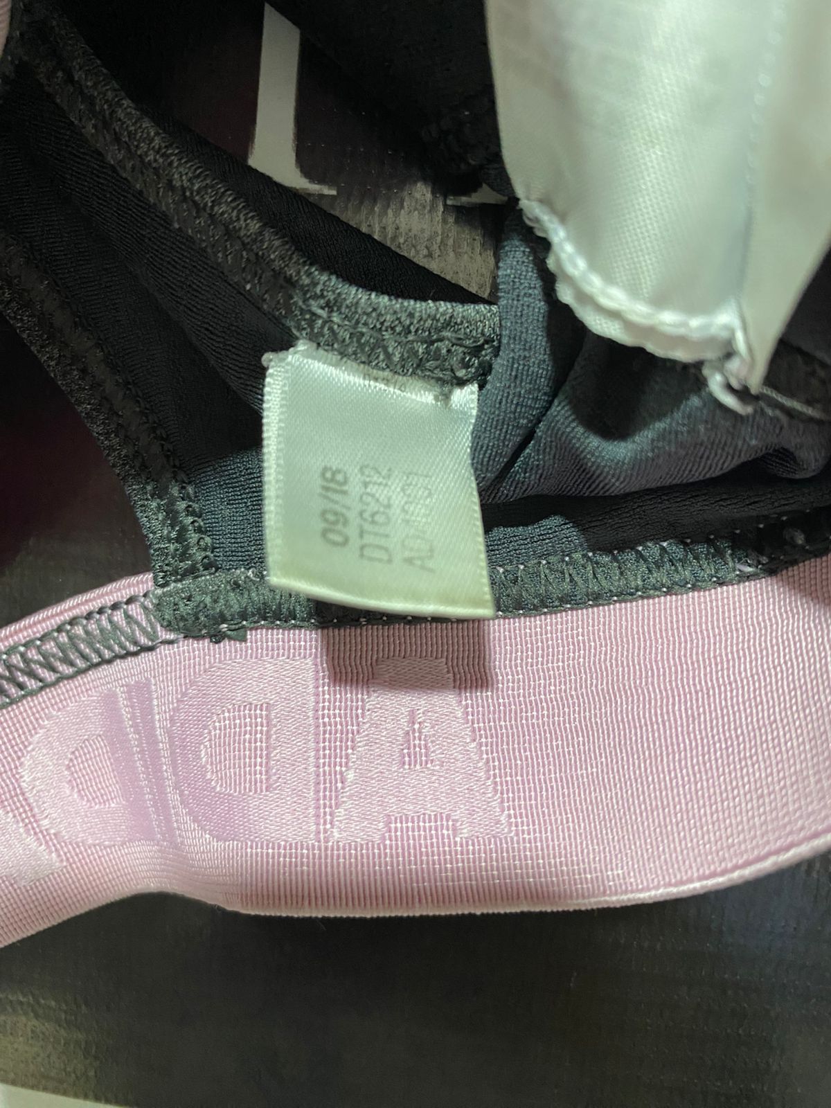 ADIDAS |L| BUST 14| DON'T REST ALPHASKIN SPORTS BRA