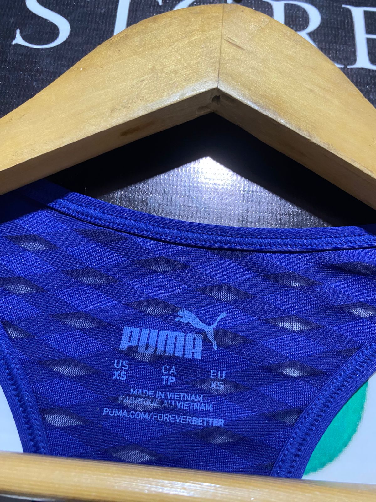 PUMA |XS| BUST 13| Mid Impact Flawless Women's Sports Bra