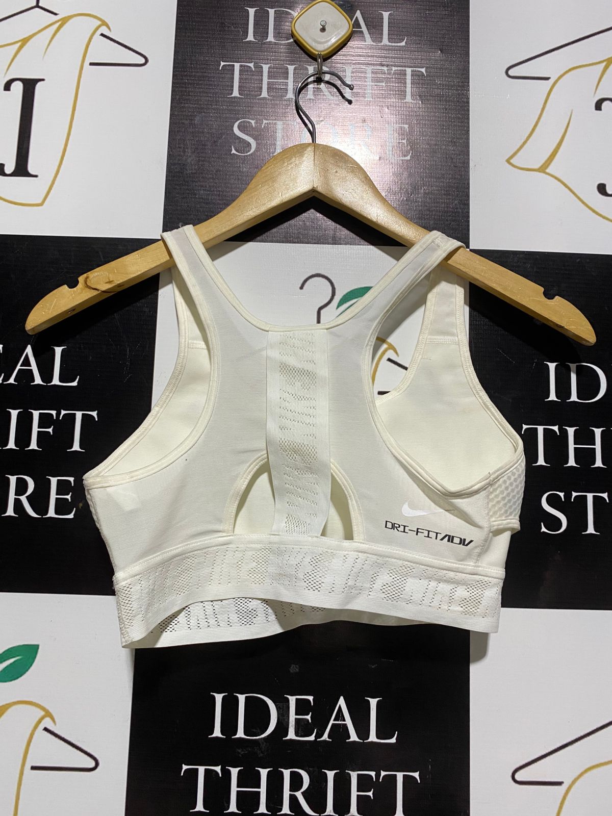 NIKE |S| BUST 14| DRI-FIT ADV WHITE HIGH-SUPPORT PERFORATED SPORTS BRA