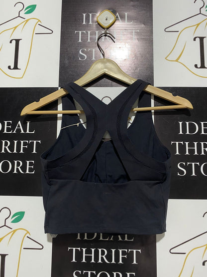 OYSHO |S| BUST 14| BLACK V-NECK ATHLETIC CROP TOP - TEXTURED CROSS-BACK DESIGN