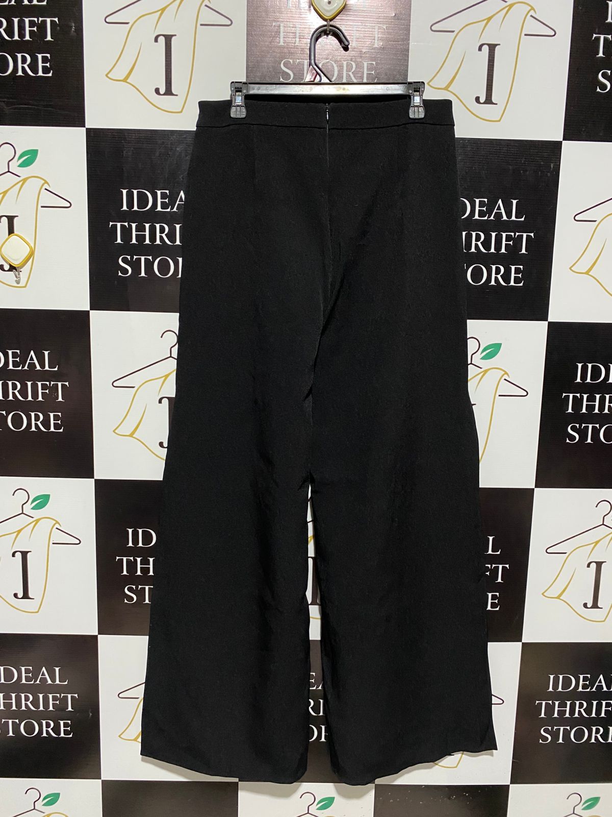 SHOWPO |XL| WAIST 32| BLACK WIDE-LEG TROUSERS