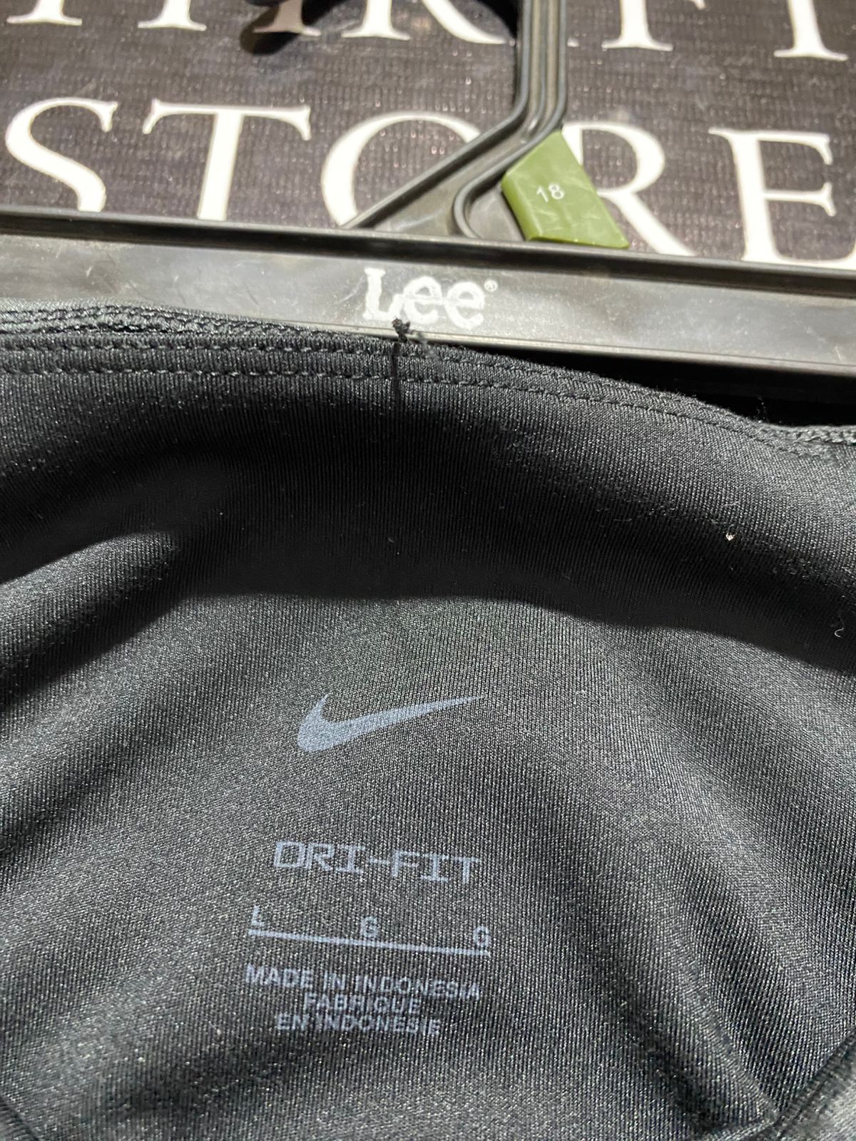 NIKE |L| WAIST 32| B23|HIGH-WAISTED CHARCOAL LEOPARD PRINT YOGA LEGGINGS - FULL LENGTH ACTIVEWEAR