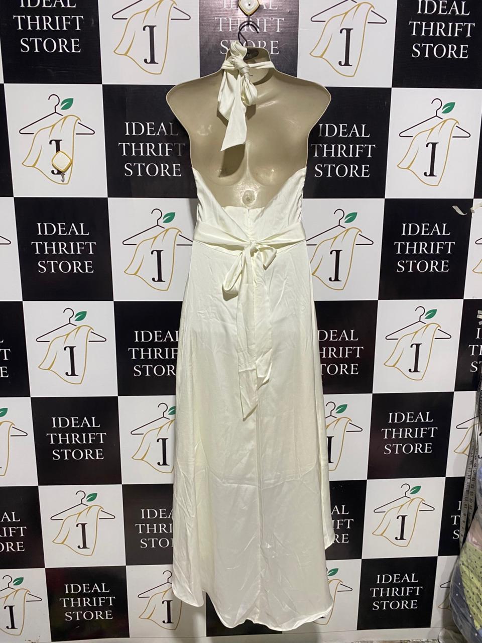 ESTHER LUXE |M| BUST 17| ELEGANT IVORY HALTER NECK MIDI DRESS WITH DRAMATIC HIGH-LOW HEMLINE