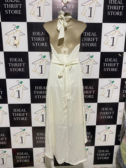 ESTHER LUXE |M| BUST 17| ELEGANT IVORY HALTER NECK MIDI DRESS WITH DRAMATIC HIGH-LOW HEMLINE