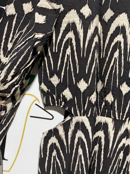 ZARA |S| BUST 18|  C6| WOMEN'S BLACK AND CREAM ABSTRACT GEOMETRIC PRINT MIDI DRESS WITH SIDE CUT-OUTS