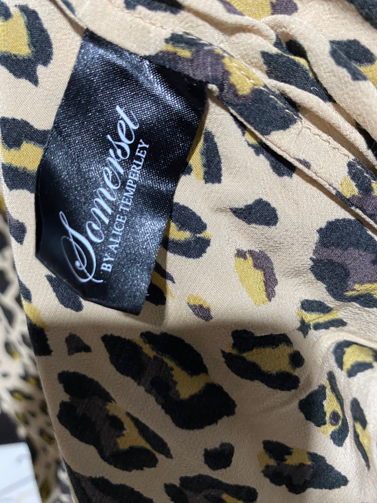 SOMERSET |L| BUST 20| C5| WOMEN'S CLASSIC LEOPARD PRINT SHORT SLEEVE MIDI DRESS WITH BUTTON FRONT