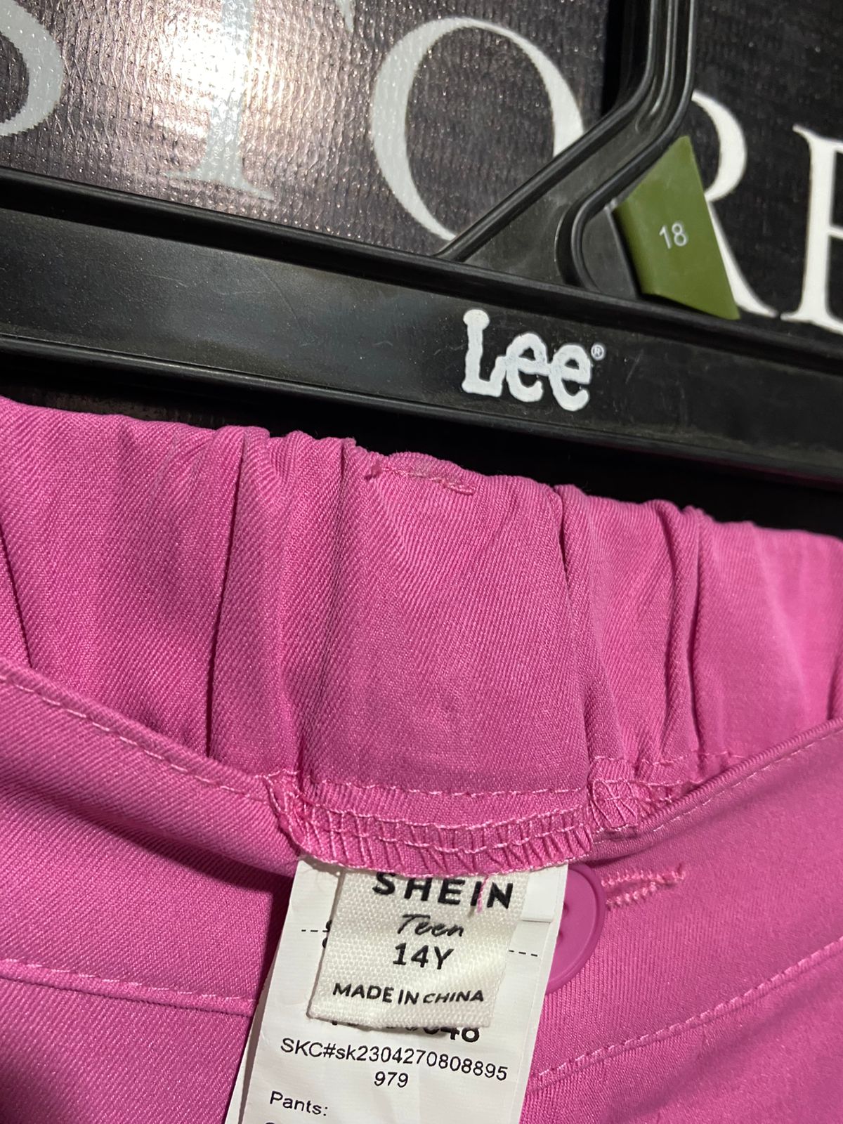 SHEIN |S| WAIST 26| VIBRANT PINK WIDE-LEG CARGO PANTS