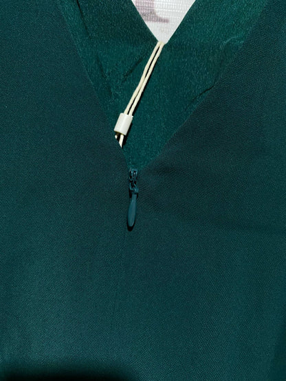 C|MEO COLLECTIVE |M| BUST 19| : EMERALD GREEN GEOMETRIC CUT-OUT BLOUSE