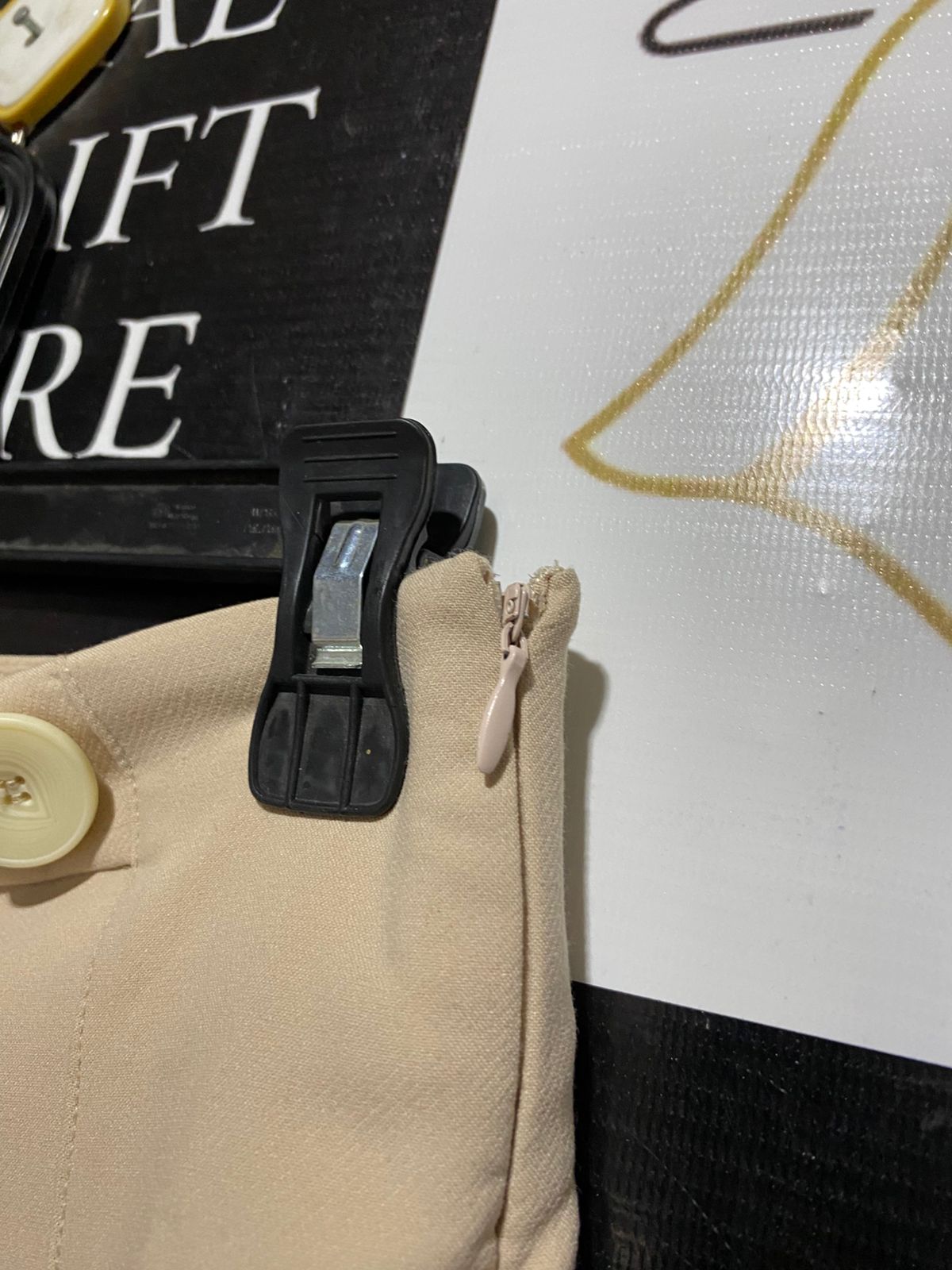 ZARA |M| BUST 28| BEIGE HIGH-WAISTED TAILORED TROUSERS