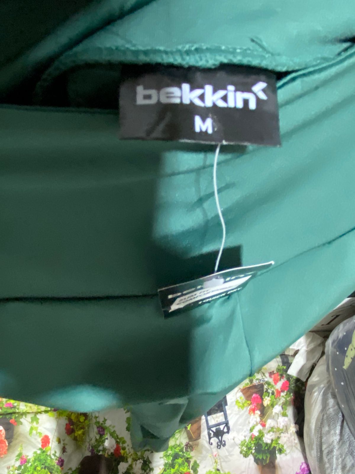 BEKKIN |M| WAIST 26| GREEN HIGH-WAISTED PERFORMANCE LEGGINGS