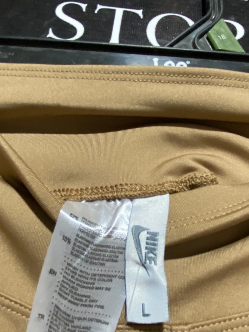 NIKE |S| WAIST 26| HIGH-WAISTED LEGGINGS IN OLIVE BROWN
