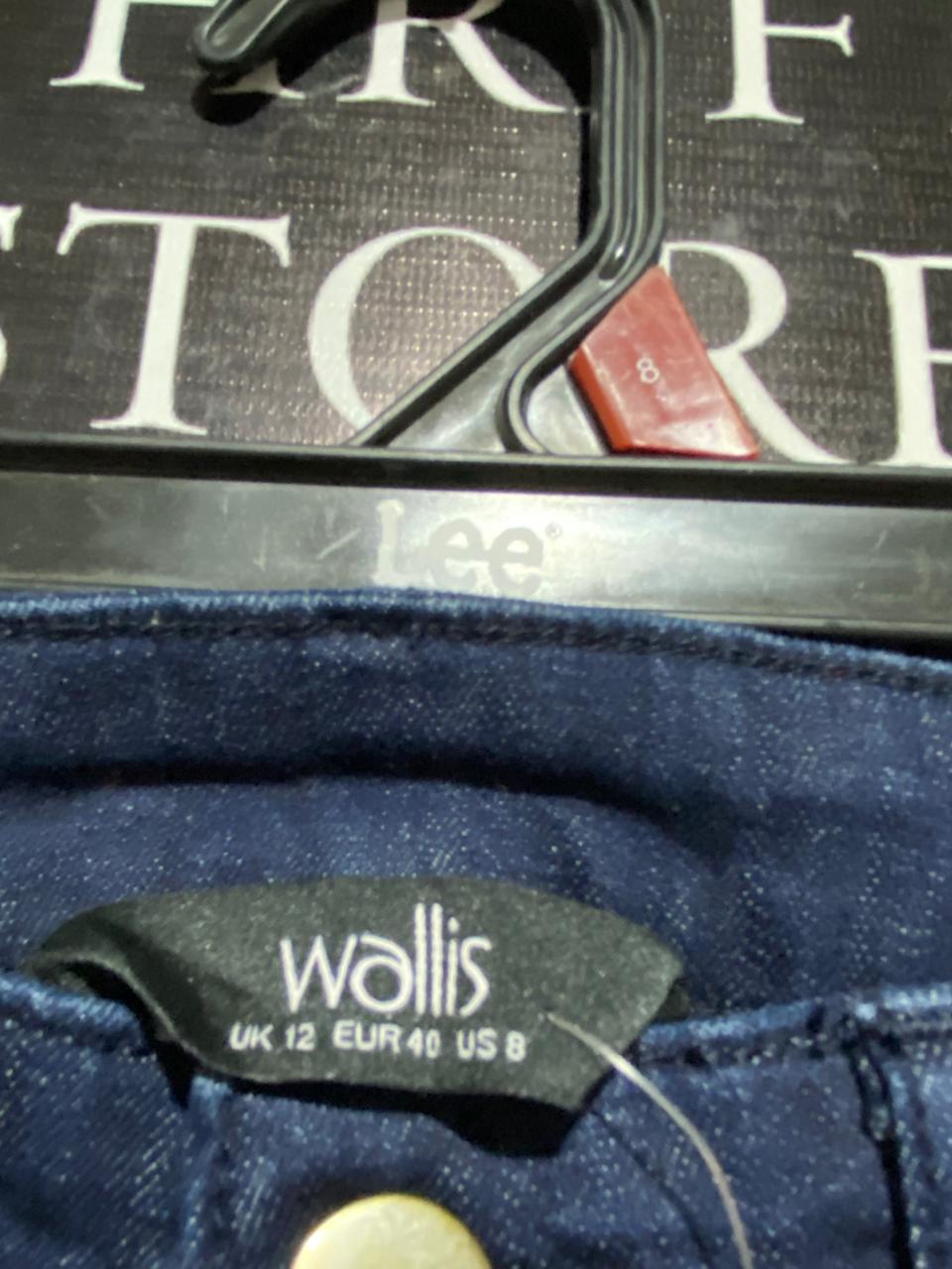 WALLIS |L| WAIST 30| DARK INDIGO HIGH-RISE FLARE JEANS