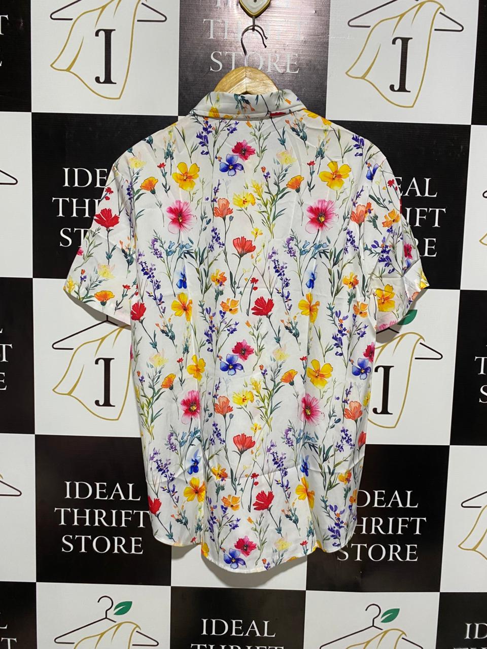 MANFINITY |L| BUST 22| VIBRANT WILDFLOWER PRINT SHORT SLEEVE BUTTON-DOWN SHIRT