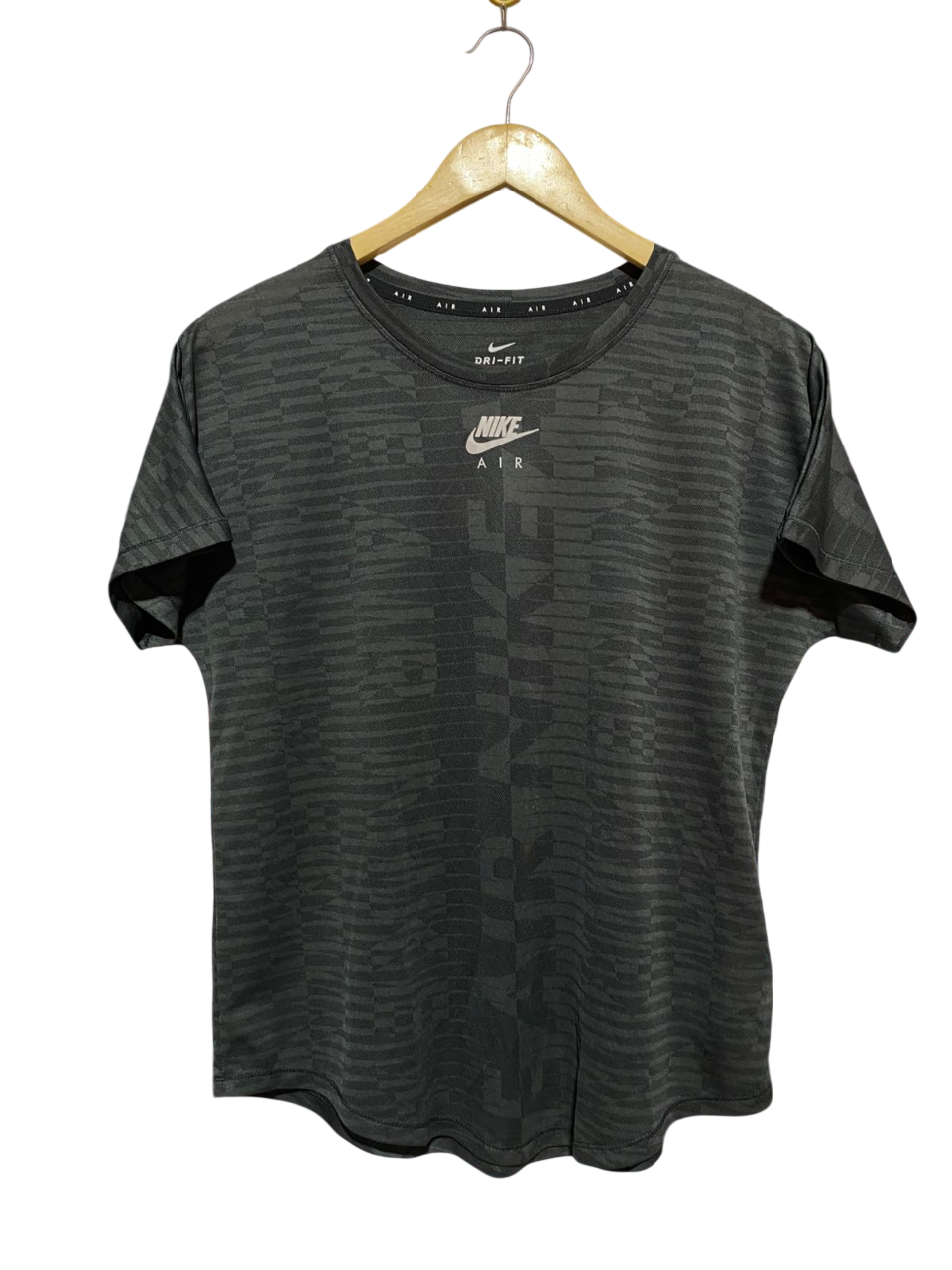 NIKE |M| BUST 20| AIR DRI-FIT MEN'S GREY STRIPED PERFORMANCE TRAINING TEE