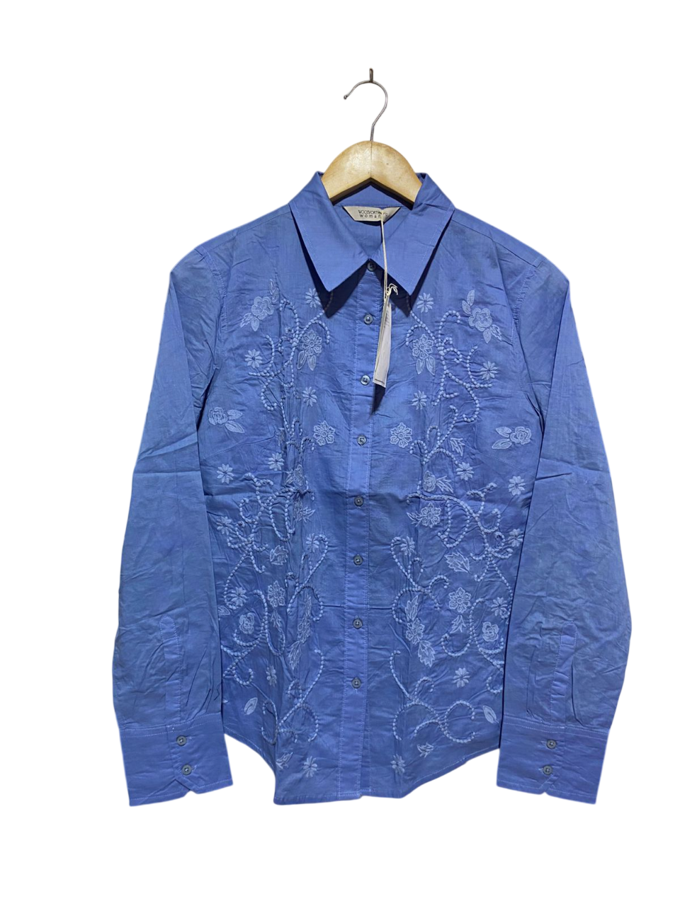 WOOL WORTHS |M| BUST 18| WOMAN BLUE LONG SLEEVE BUTTON-DOWN SHIRT WITH FLORAL EMBROIDERY