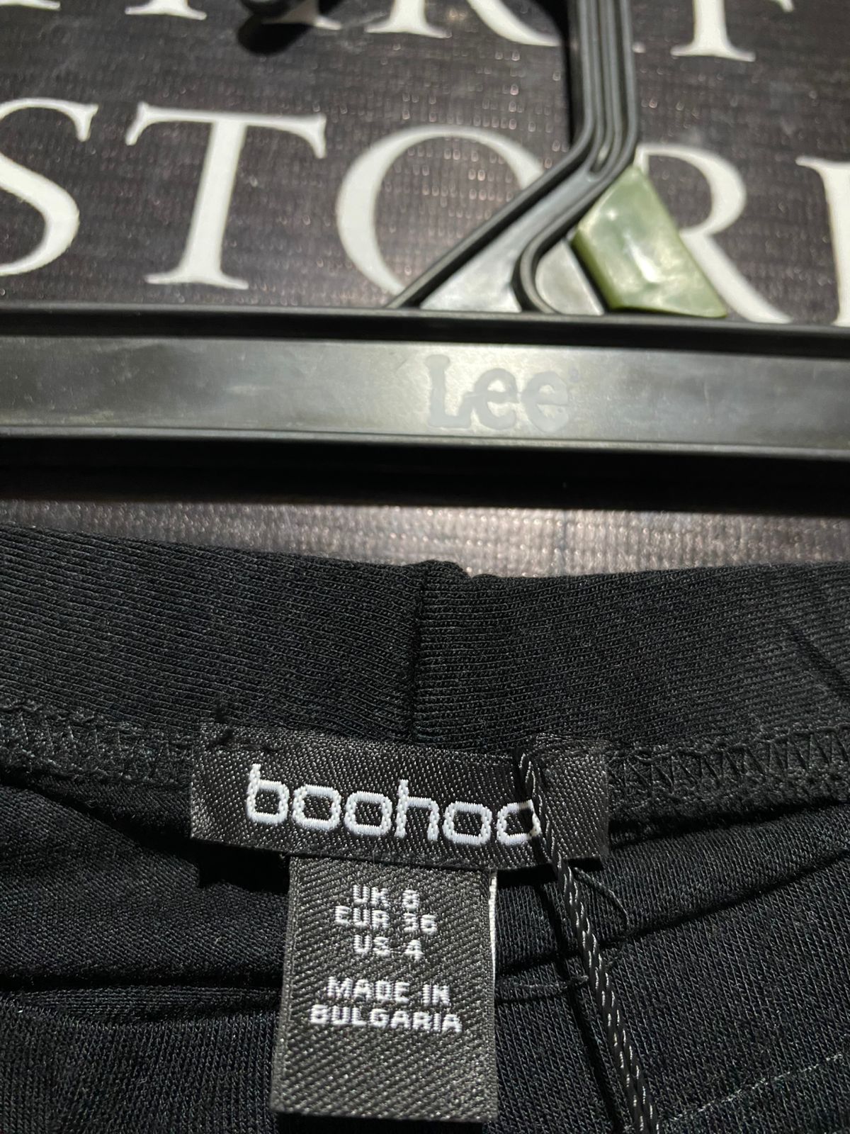 BOOHOO |S| WAIST 24| NEW WITH TAGS (NWT) WOMEN’S BLACK HIGH-WAISTED FLARE PANTS