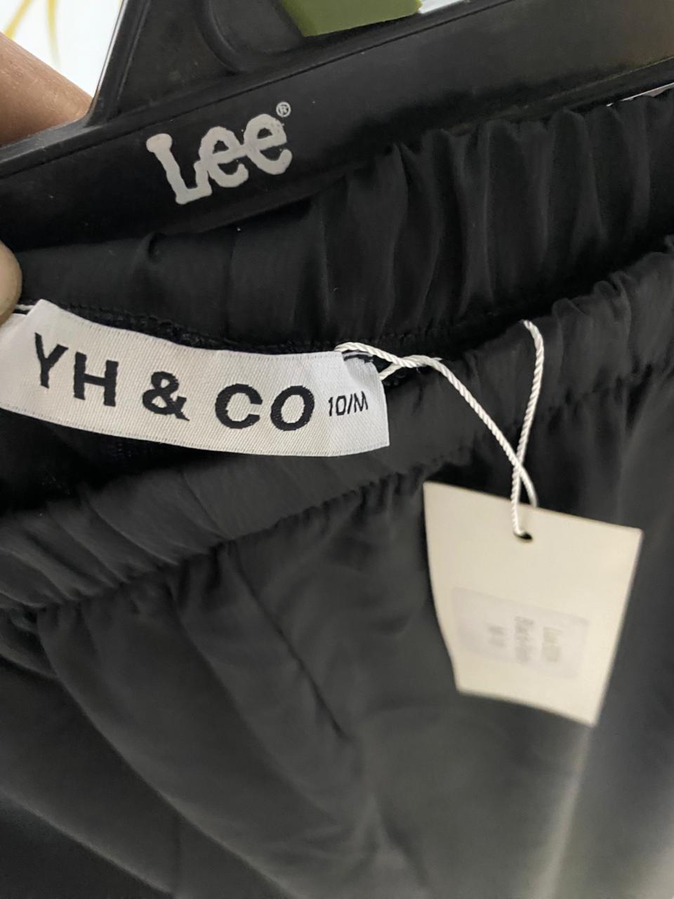 YH & CO |M| WAIST 26| BLACK SATIN WIDE-LEG LOUNGE PANTS