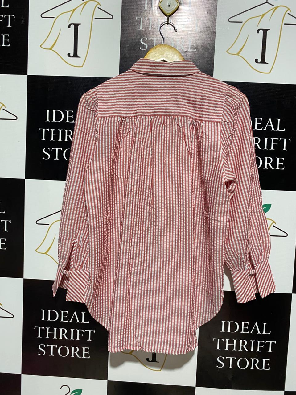 SUSSAN |L| BUST 22| RED AND WHITE VERTICAL STRIPED SEERSUCKER BUTTON