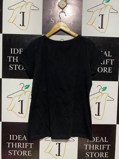 NOW |L| BUST 19| C1| WOMEN’S SHORT SLEEVE SCOOP NECK TEE
