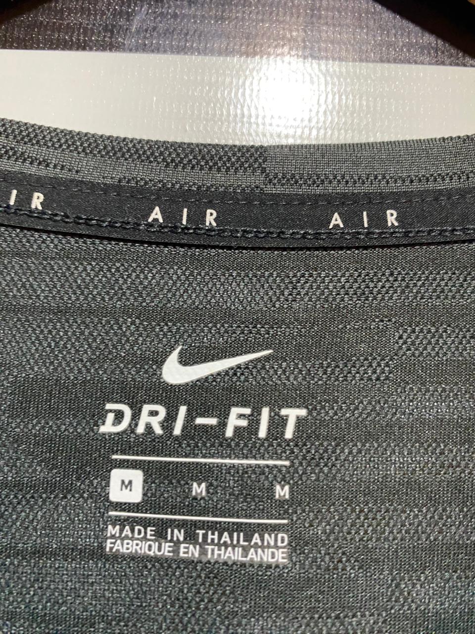 NIKE |M| BUST 20| AIR DRI-FIT MEN'S GREY STRIPED PERFORMANCE TRAINING TEE