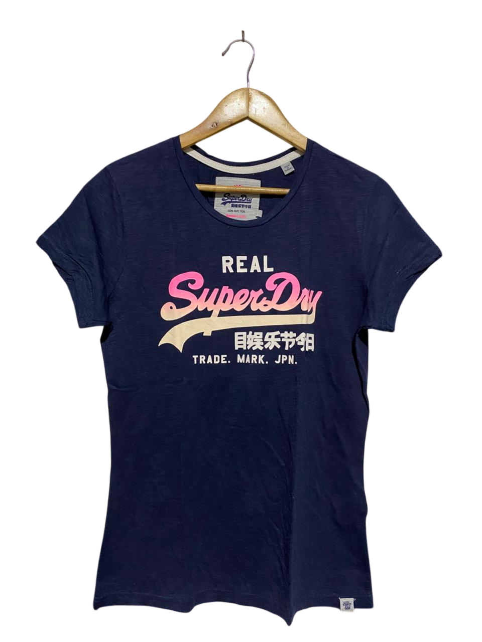 SUPER DRY |L| BUST 19| B12| REAL SUPERDRY LOGO T-SHIRT NAVY BLUE WITH PINK GRADIENT