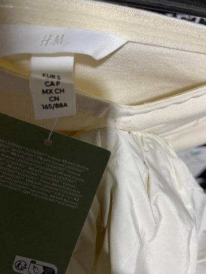 H&M |M| WAIST 28| C6| CREAM RUFFLE MINI SKIRT