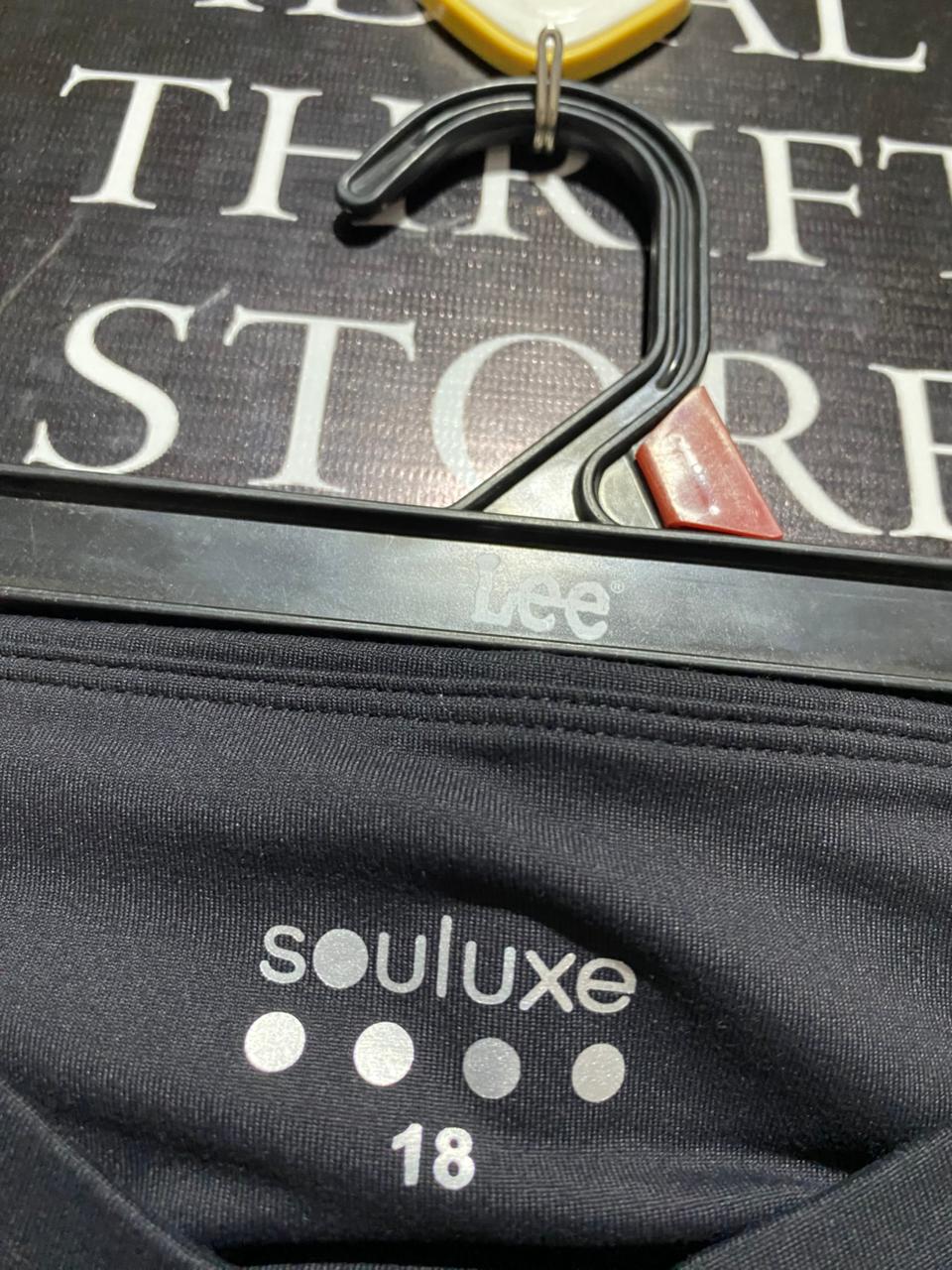 SOULUXE |XXL| WAIST 36| HIGH-WAISTED BLACK PERFORMANCE LEGGINGS WITH SIDE POCKETS / CLASSIC BLACK SLIM