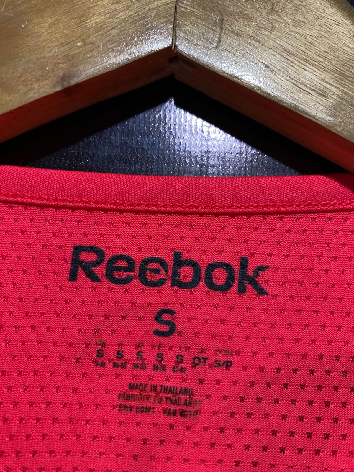 REEBOK |S| BUST 17| C1| SPEEDWICK HOT PINK MESH PANEL PERFORMANCE T-SHIRT