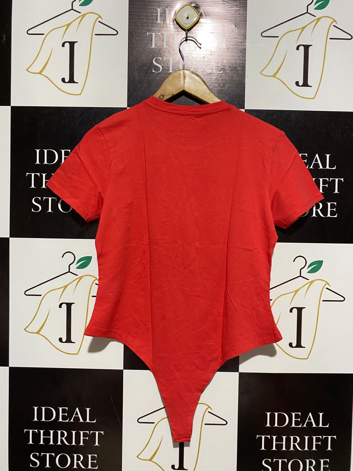 PRIMARK CARES |L| BUST 18| SUSTAINABLE RED SHORT SLEEVE BODYSUIT