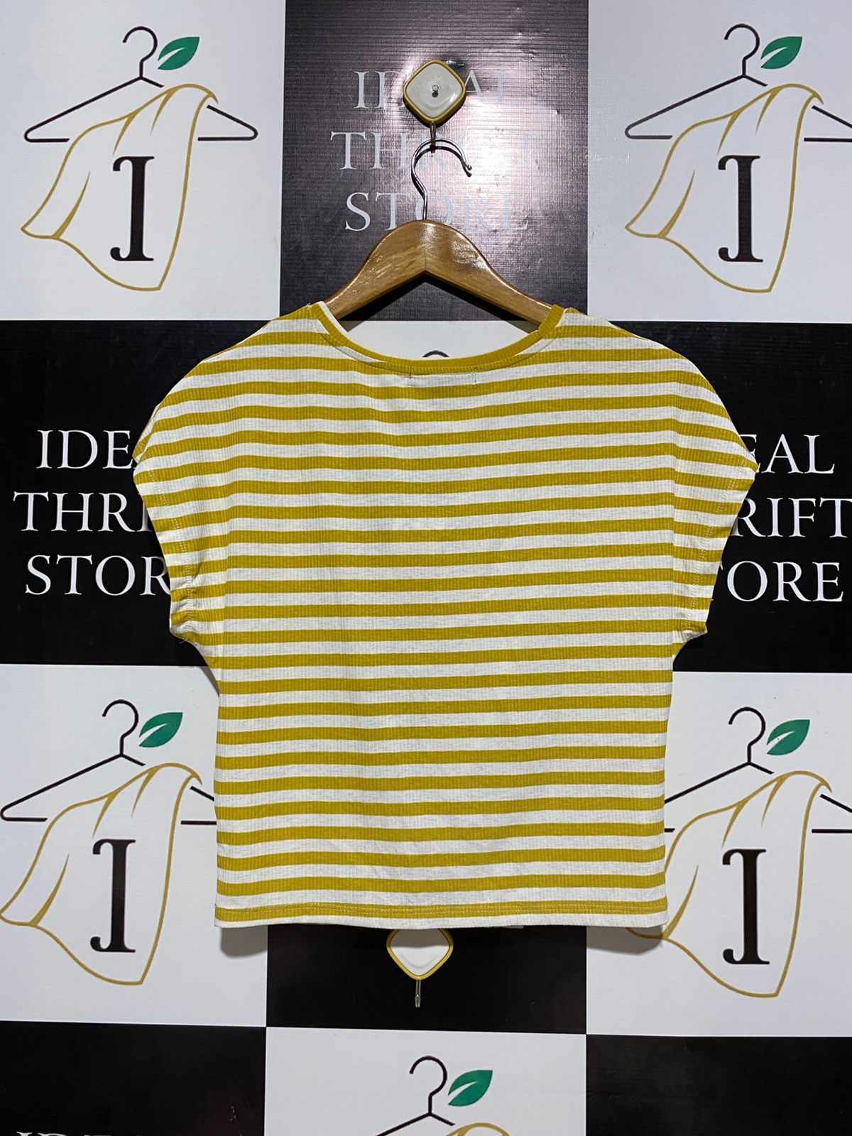 PRIMARK |XS| BUST 17| MUSTARD YELLOW AND WHITE STRIPED KNOT-FRONT CROP TOP