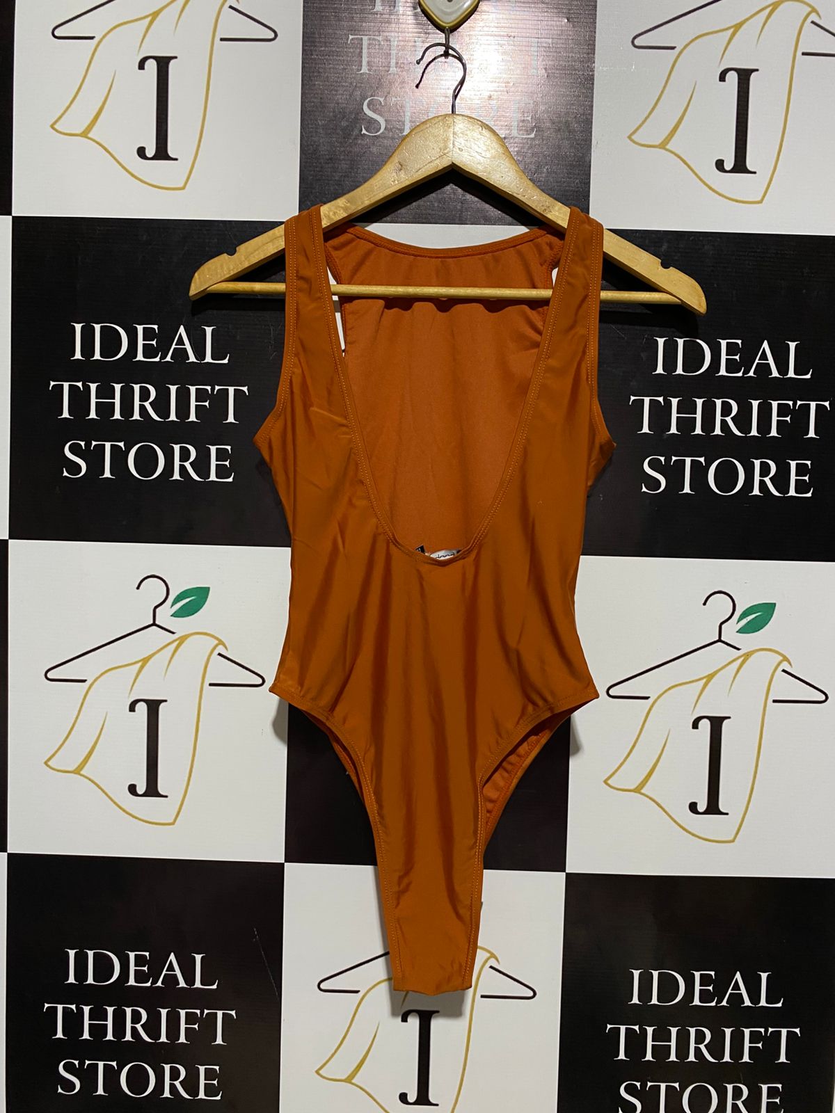 BOOHOO |S| BUST 15| SLEEK RUST ORANGE HIGH-CUT BODYSUIT / ONE-PIECE SWIMSUIT