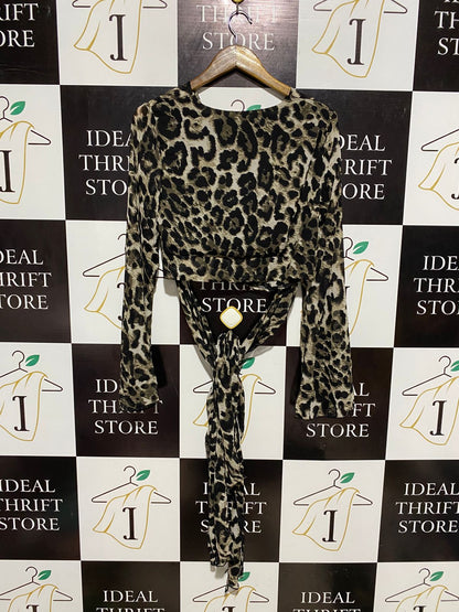 WKND GIRL |L| BUST 18|C2|LEOPARD PRINT COWL NECK CROP TOP - LONG BELL SLEEVES