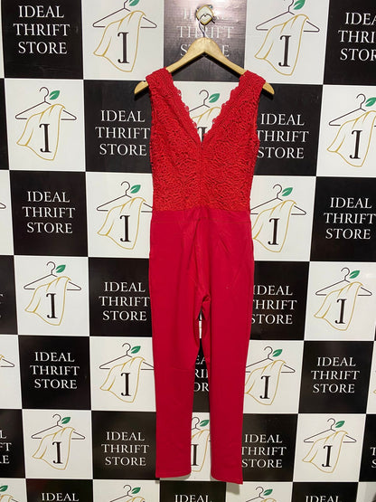 GIORGIA |S/M| BUST 16| ELEGANT VIBRANT RED LACE BUST JUMPSUIT WITH GOLD WAIST ACCENT