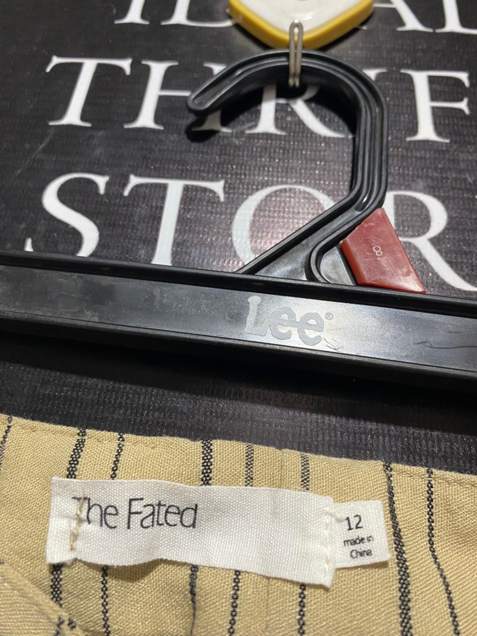 THE FATED |M| WAIST 28| WOMEN’S TAN PINSTRIPE WIDE-LEG TROUSERS