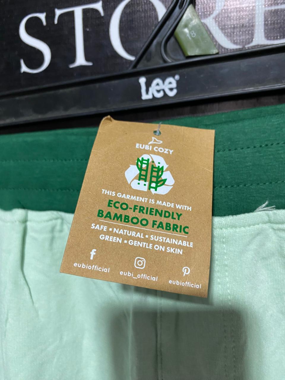 EUBI COZY |XL| WAIST 32| TWO-TONE PERFORMANCE SHORTS